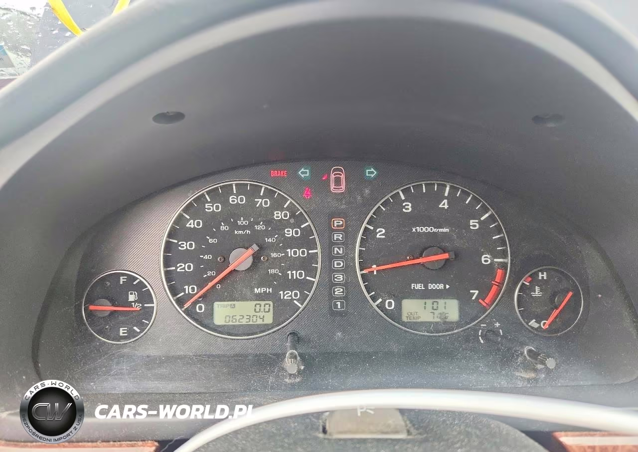 2004 Subaru Legacy L VIN:4S3BH635247300003 - 9
