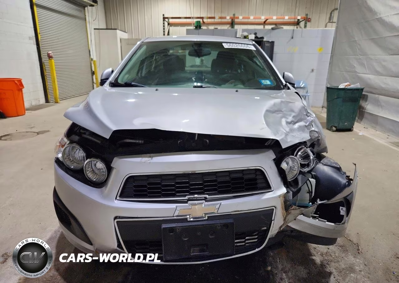2015 Chevrolet Sonic Lt VIN:1G1JC5SH9F4175739 - 5