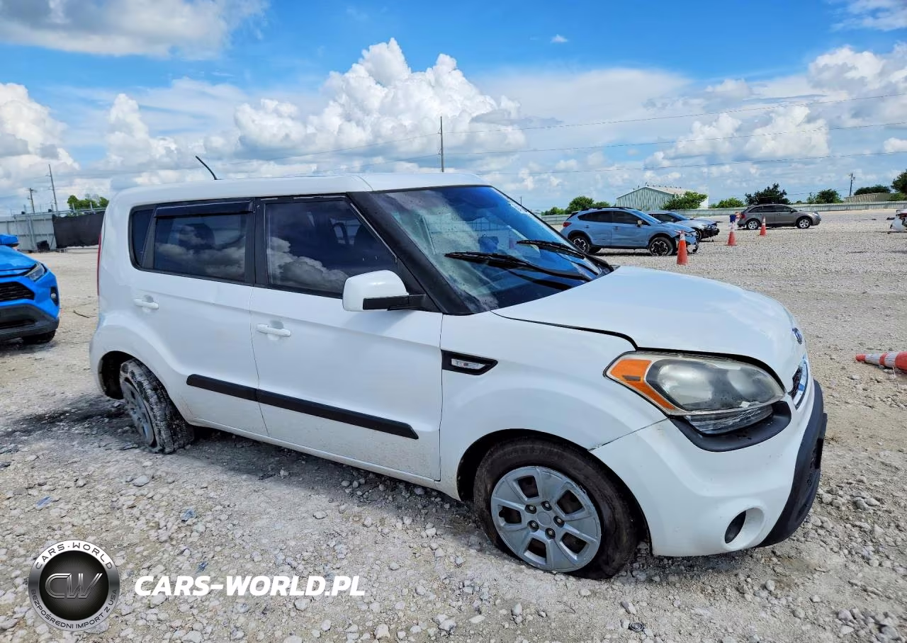 2012 Kia Soul Base VIN:KNDJT2A51C7454626 - 4