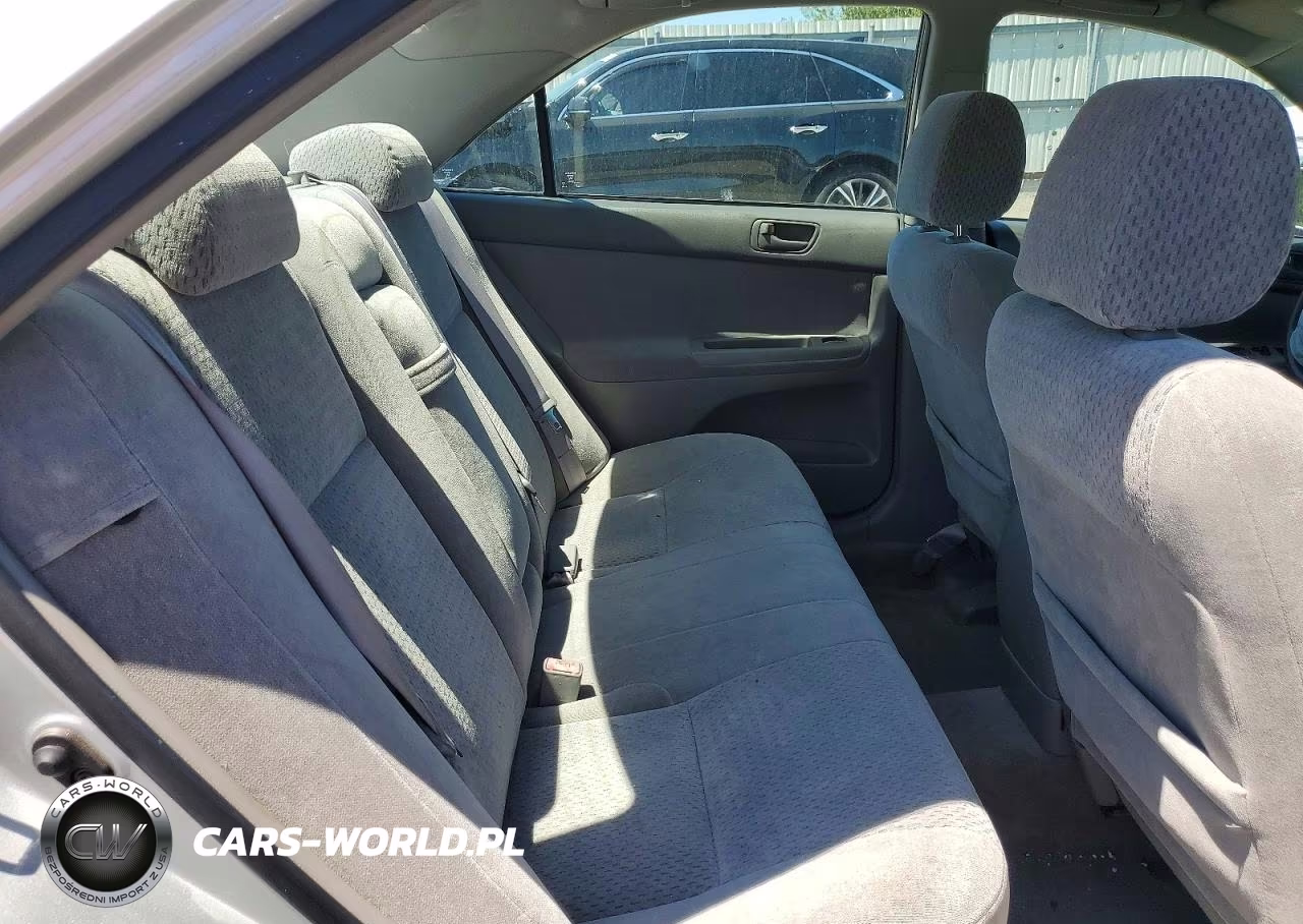 2002 Toyota Camry Le V6 VIN:4T1BF32K72U527144 - 10