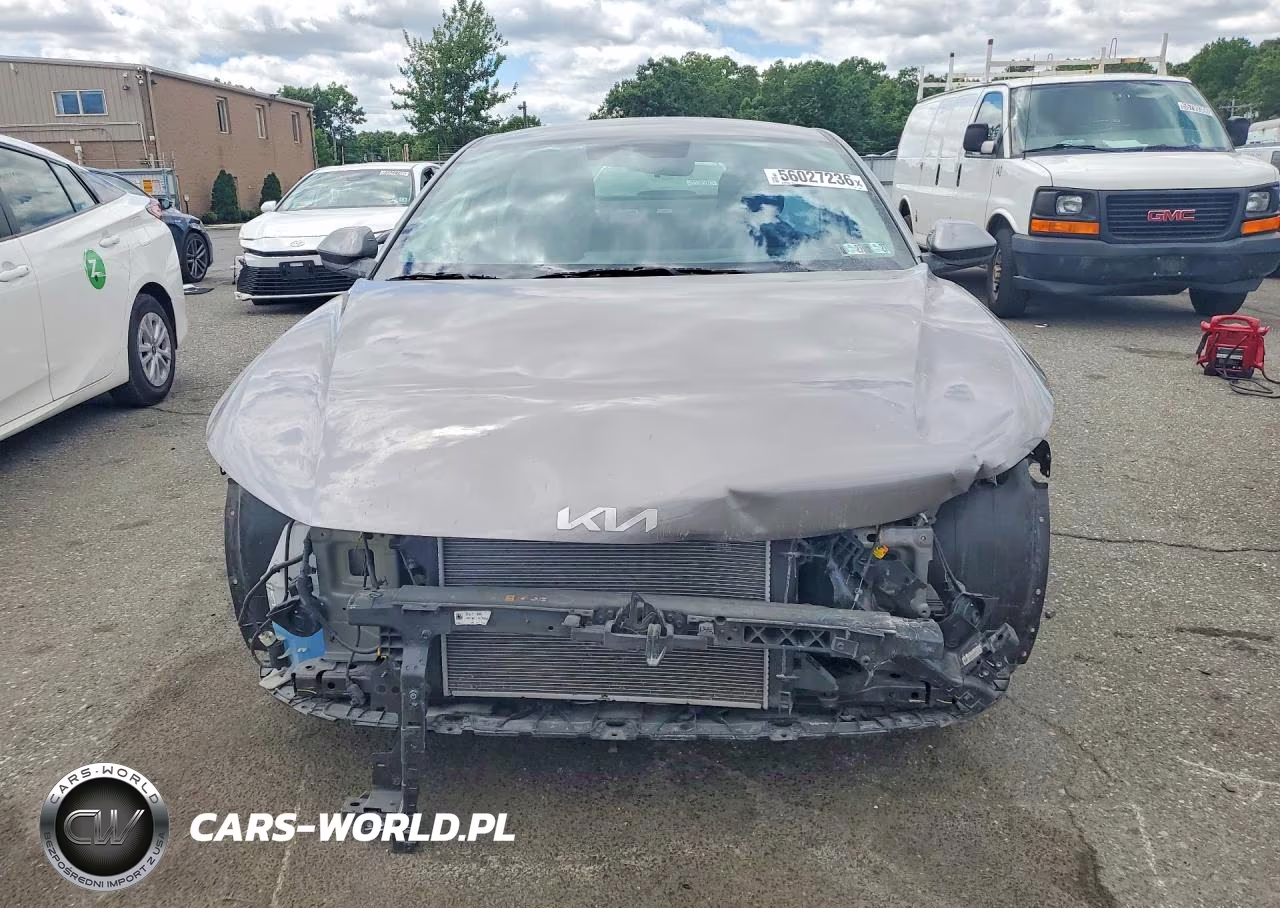 2025 Kia K4 Lxs VIN:3KPFT4DE4SE100563 - 5