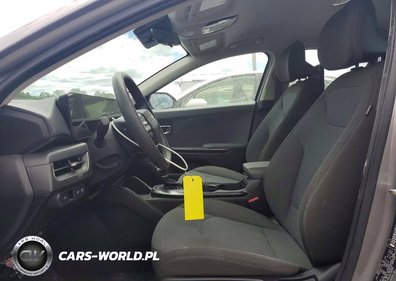 2025 Kia K4 Lxs VIN:3KPFT4DE4SE100563 - 7