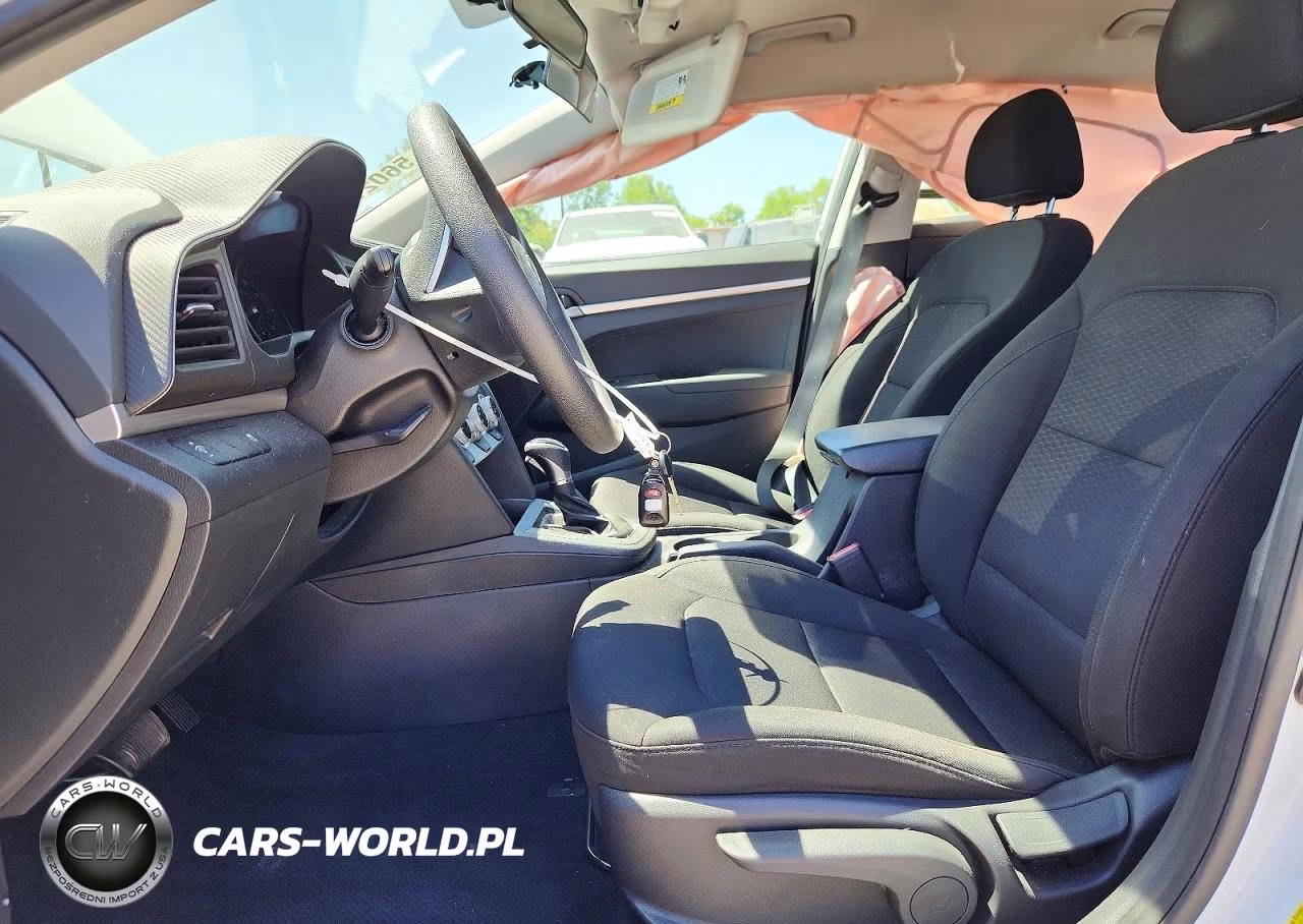 2019 Hyundai Elantra Se VIN:5NPD74LF2KH492315 - 7