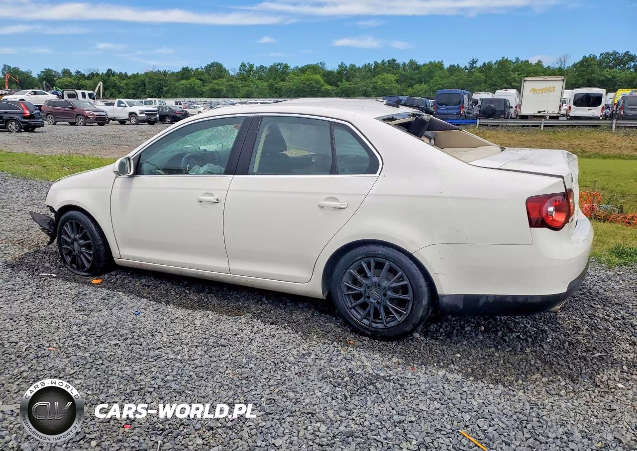 2010 Volkswagen Jetta Se VIN:3VWRZ7AJ8AM043798 - 2