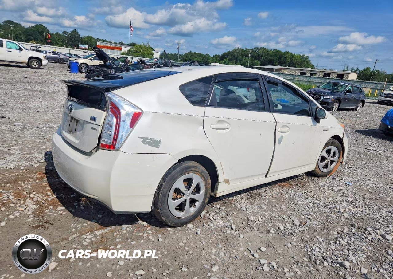 2012 Toyota Prius Three VIN:JTDKN3DU2C5500872 - 3