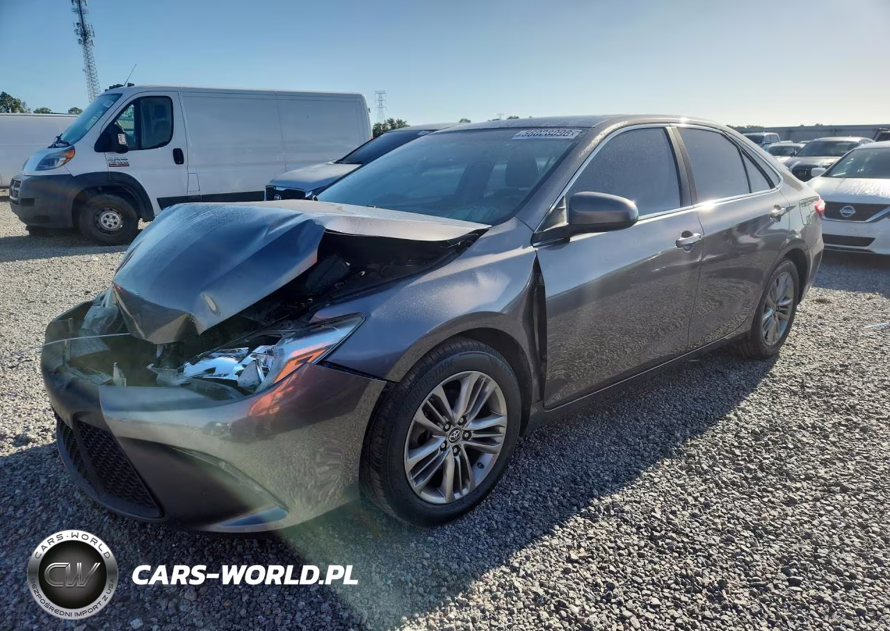 2015 Toyota Camry Se – zdjęcie 1 z 12