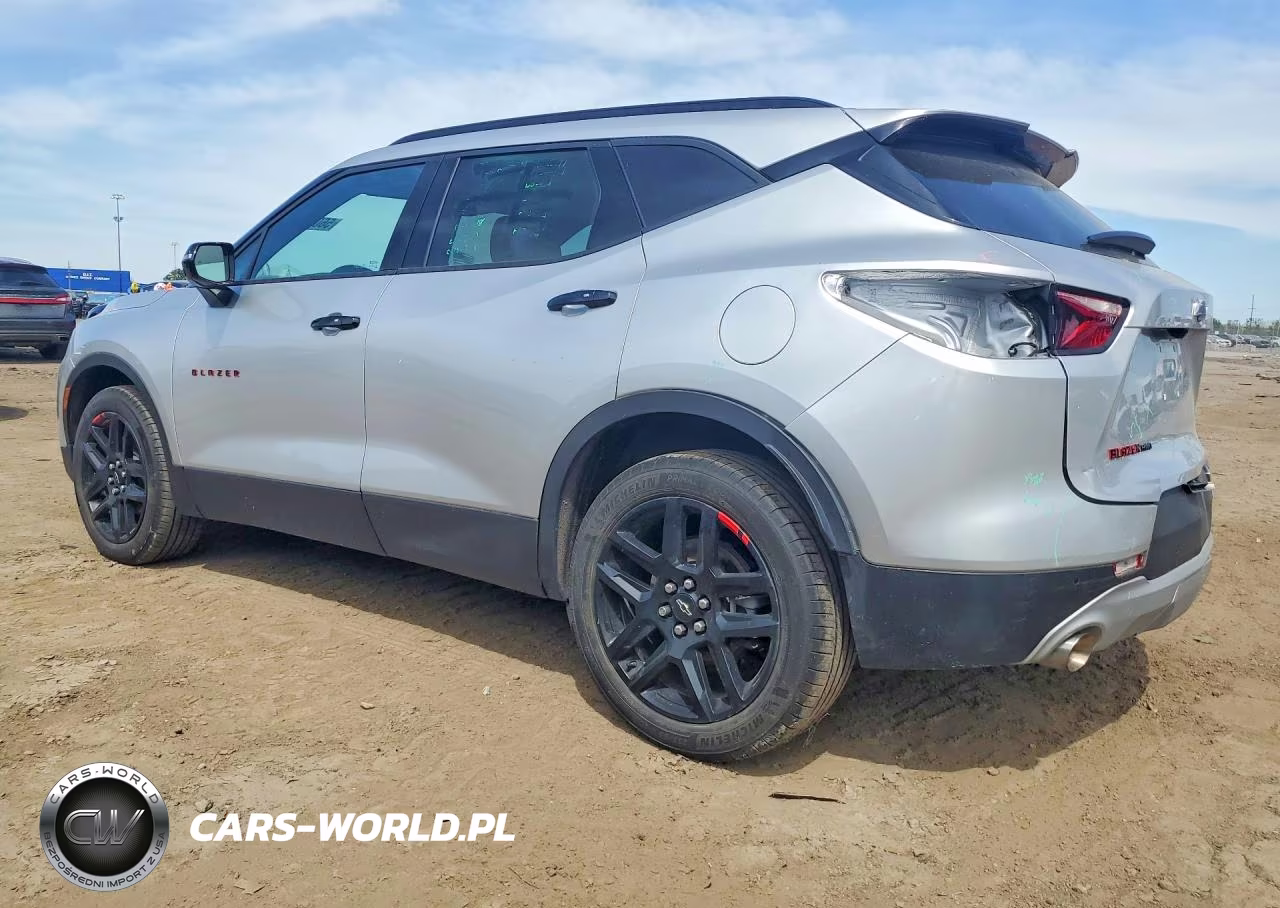 2022 Chevrolet Blazer 2Lt VIN:3GNKBHR46NS169177 - 2