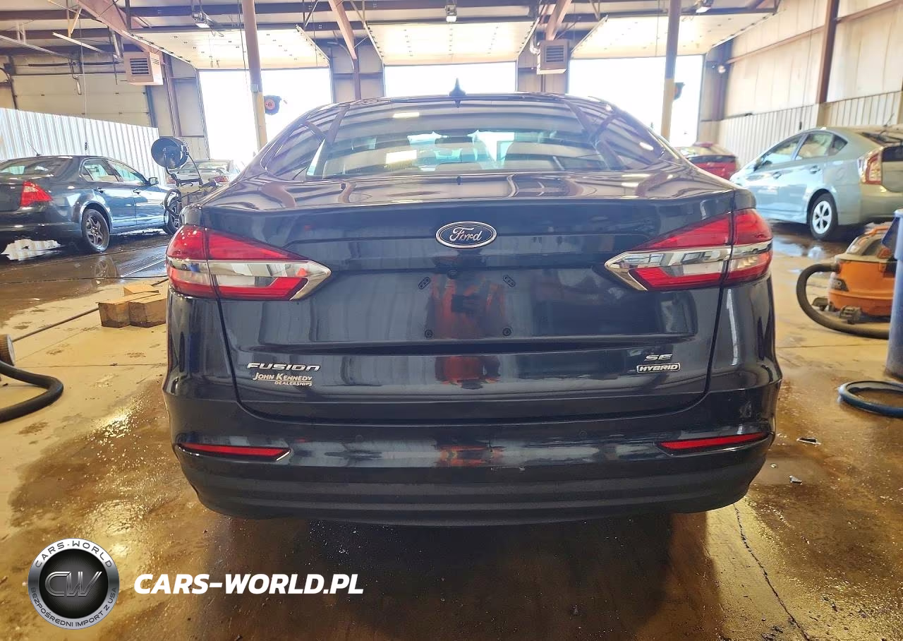 2020 Ford Fusion Se VIN:3FA6P0LU8LR159122 - 6