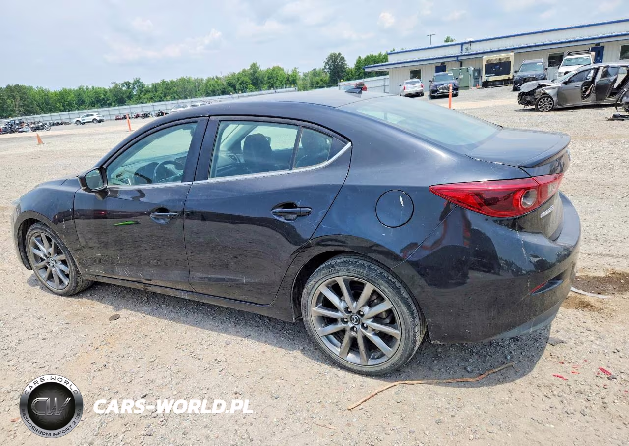 2018 Mazda 3 Grand Touring VIN:3MZBN1W31JM210653 - 2