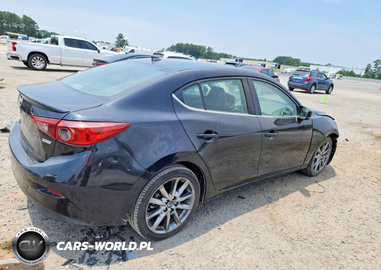 2018 Mazda 3 Grand Touring VIN:3MZBN1W31JM210653 - 3