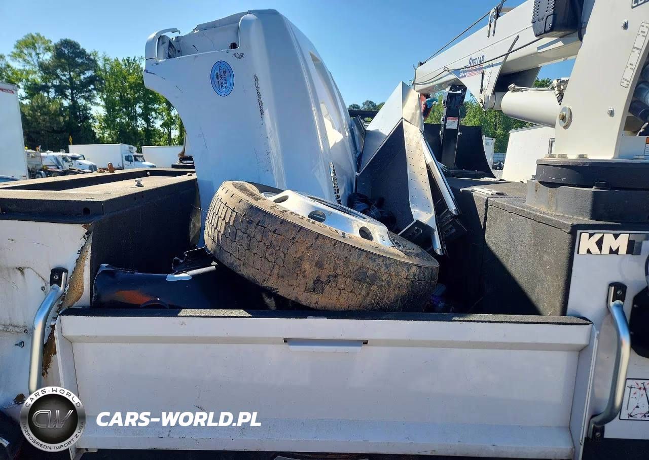 2023 Gm Gm515 Utility - Service Truck VIN:1HTKJPVM4PH394241 - 10