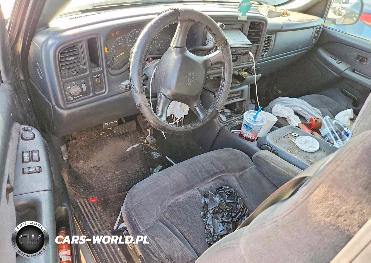 2001 Chevrolet Silverado C1500 VIN:2GCEC19T411236155 - 8