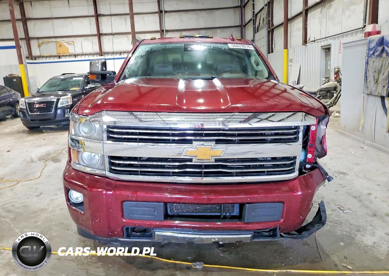 2015 Chevrolet Silverado K2500 High Country VIN:1GC1KXE87FF589477 - 5