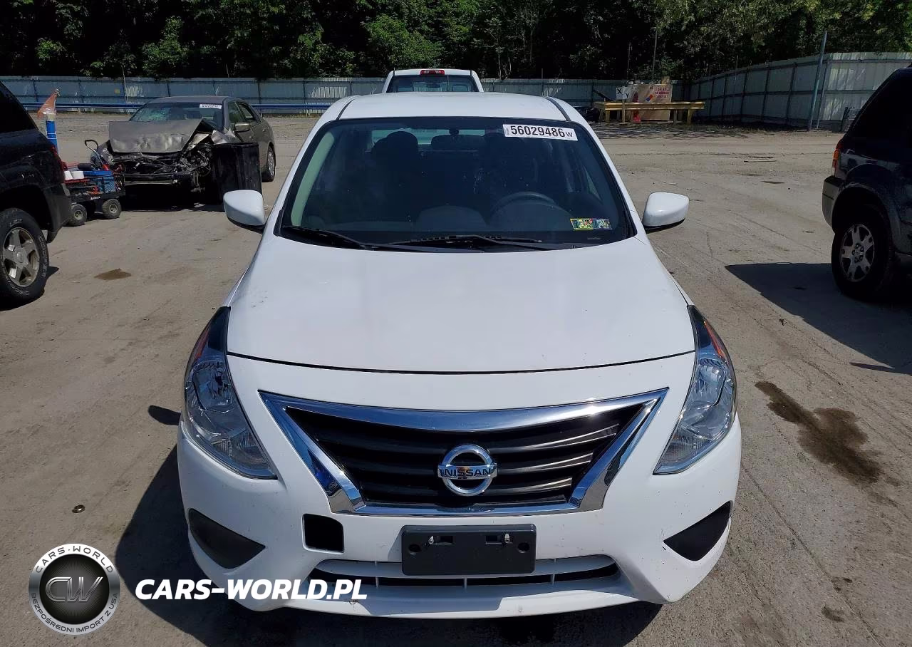 2018 Nissan Versa S Plus VIN:3N1CN7AP9JL866483 - 5