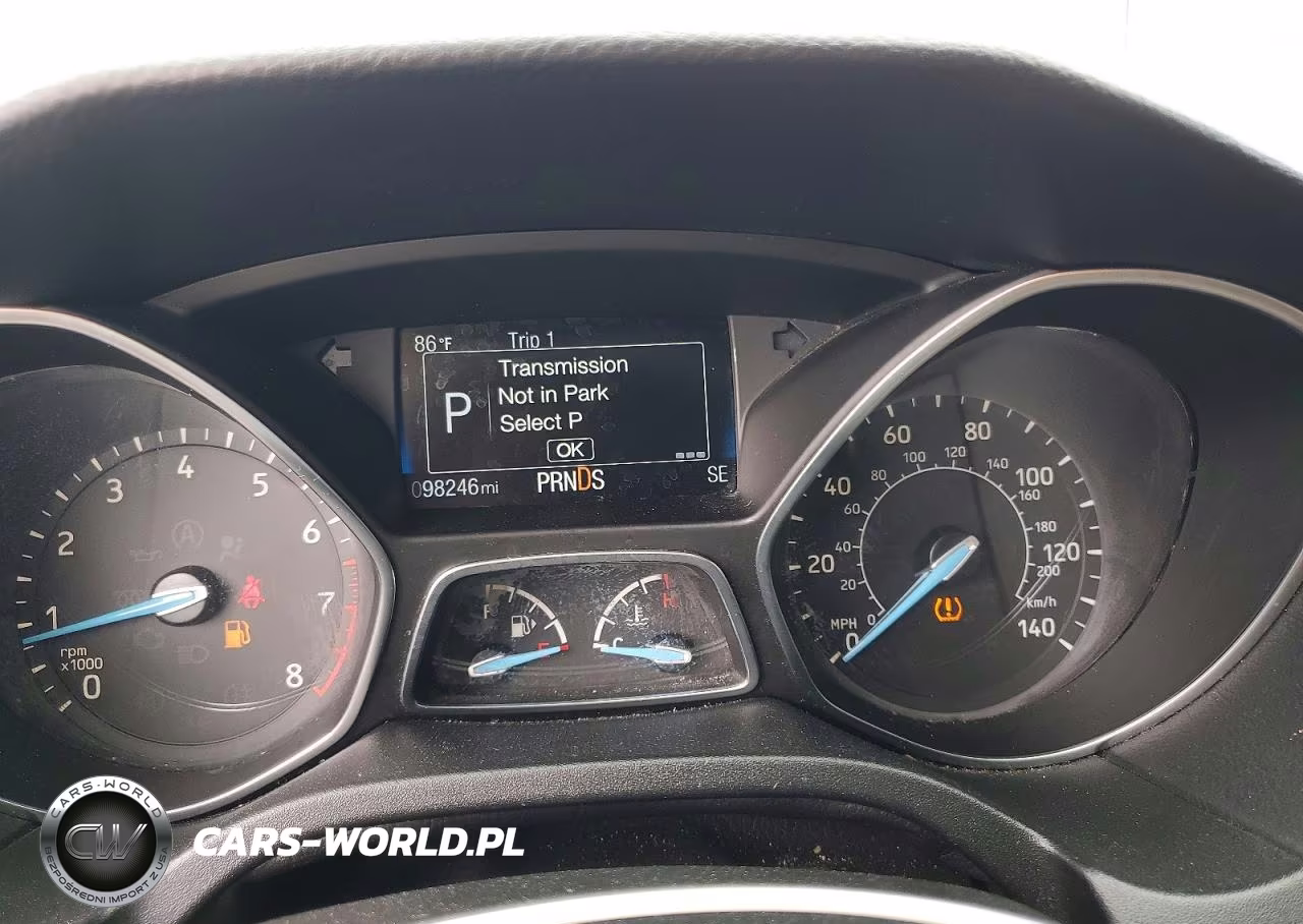 2018 Ford Focus Titanium VIN:1FADP3J2XJL294124 - 9