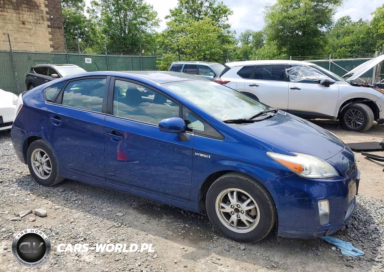2010 Toyota Prius Iii VIN:JTDKN3DU2A5026581 - 4