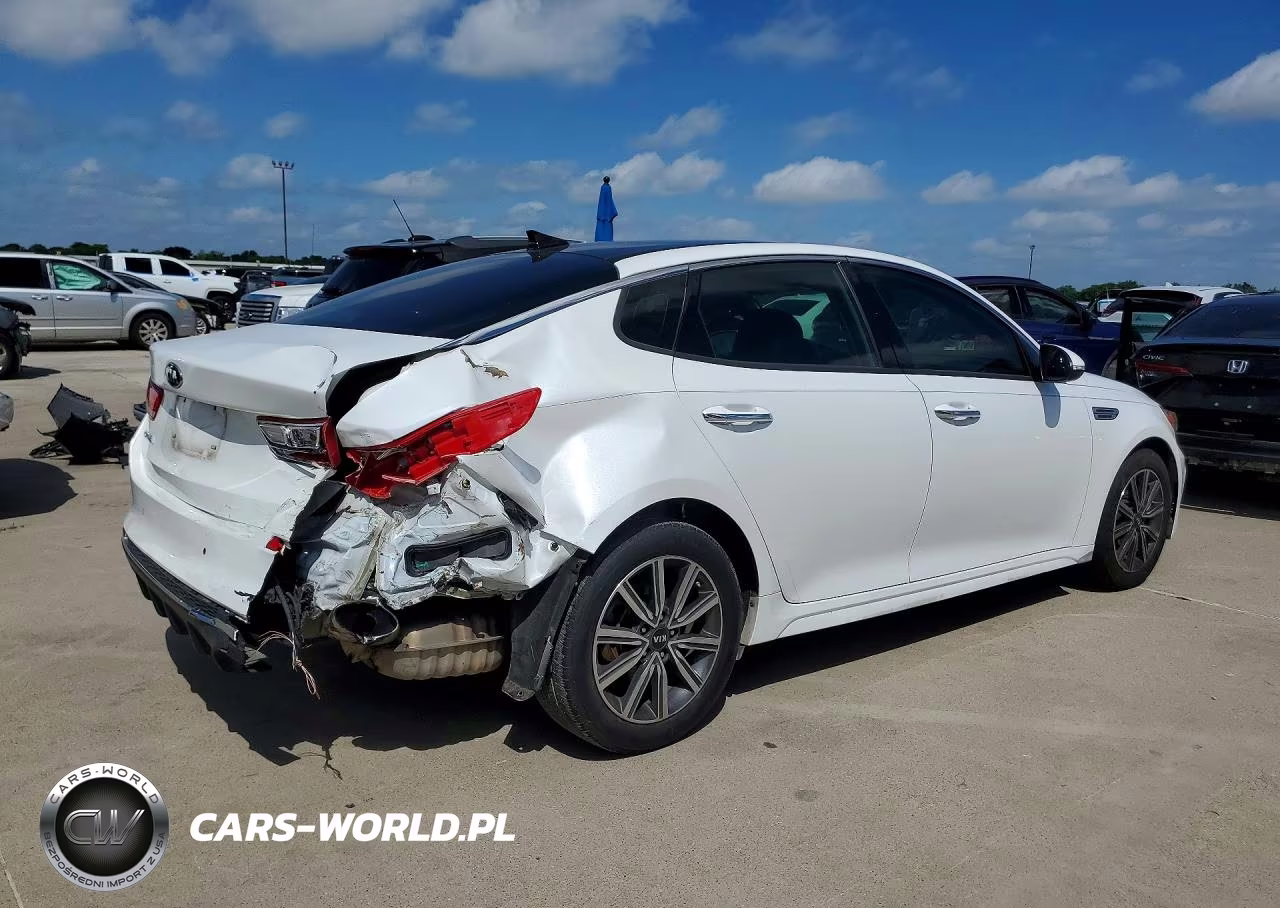 2019 Kia Optima Lx VIN:5XXGT4L30KG317250 - 3