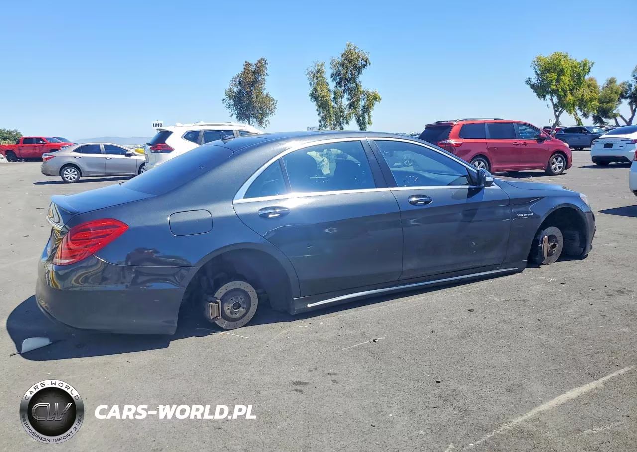 2015 Mercedes-Benz S 550 VIN:WDDUG8CB2FA156655 - 3