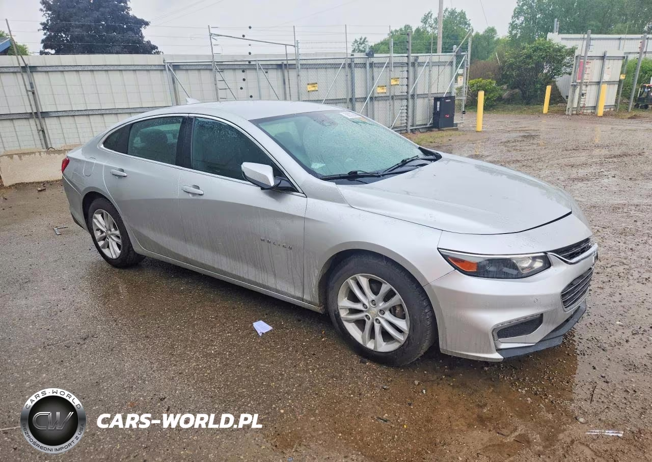 2017 Chevrolet Malibu Hybrid VIN:1G1ZJ5SU9HF270475 - 4