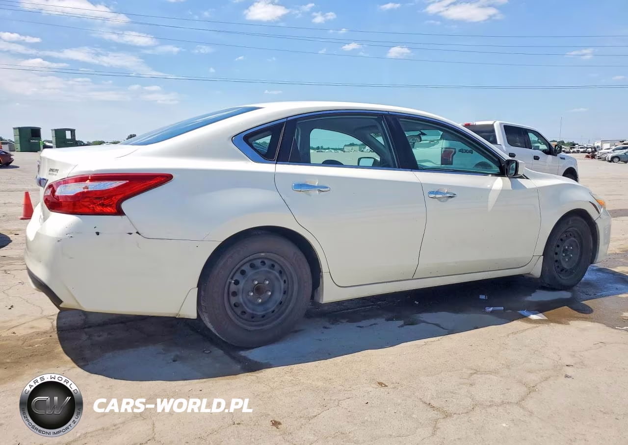 2016 Nissan Altima 2.5 S VIN:1N4AL3AP1GC181309 - 3