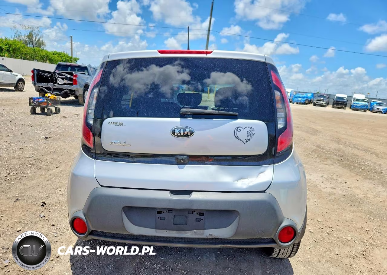 2015 Kia Soul + VIN:KNDJP3A52F7804215 - 6