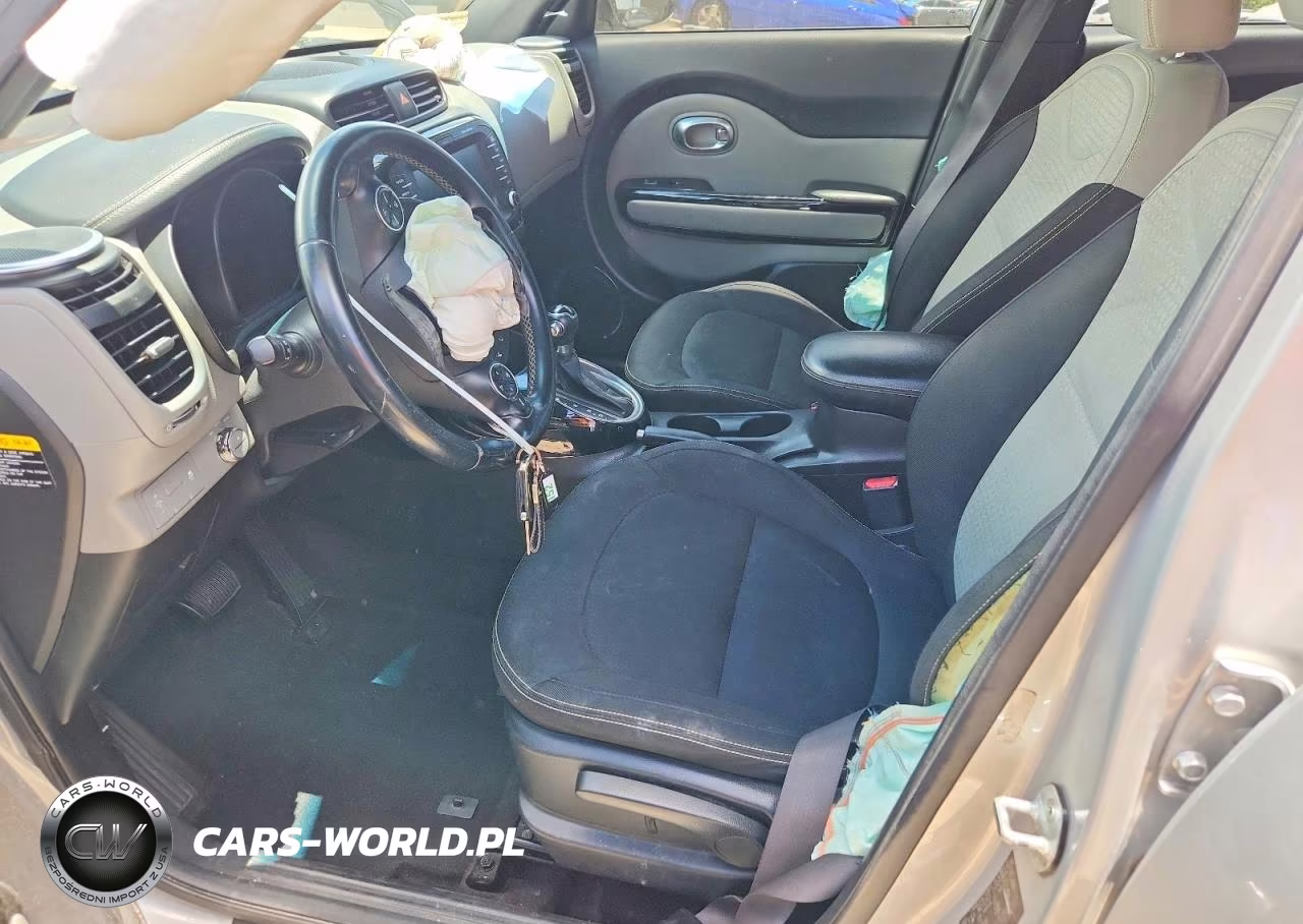 2015 Kia Soul + VIN:KNDJP3A52F7804215 - 7