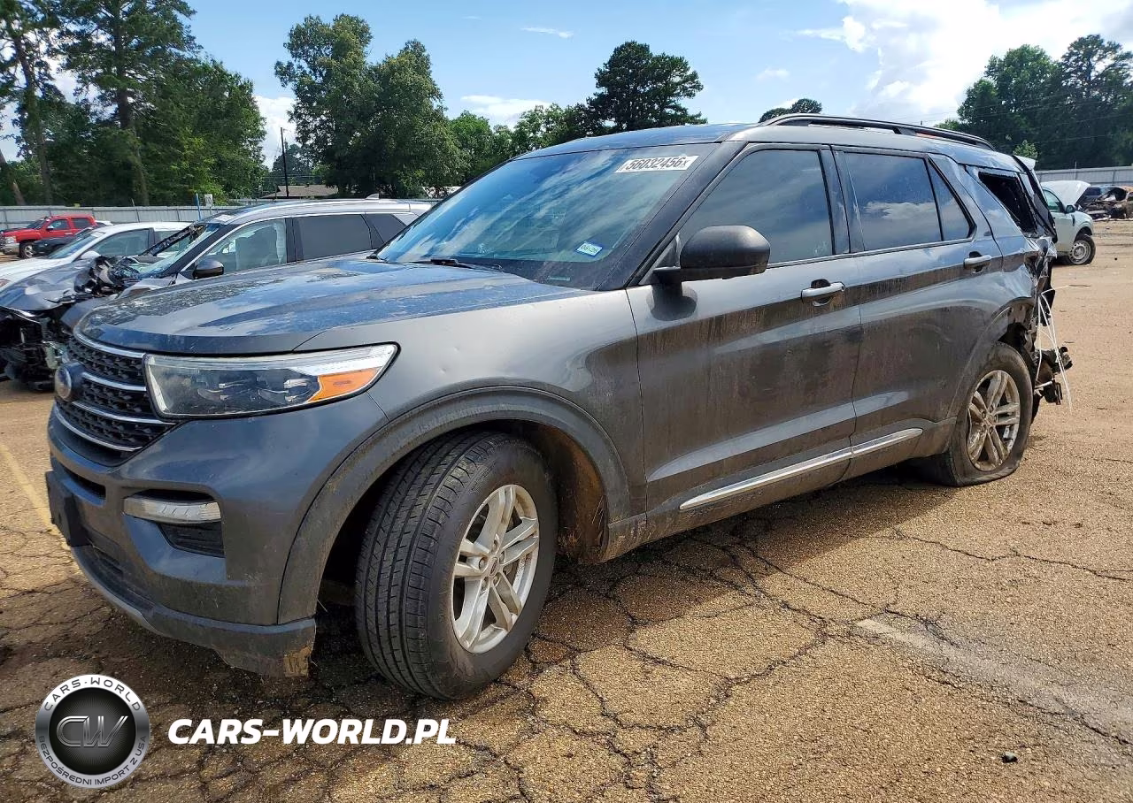2020 Ford Explorer Xlt
