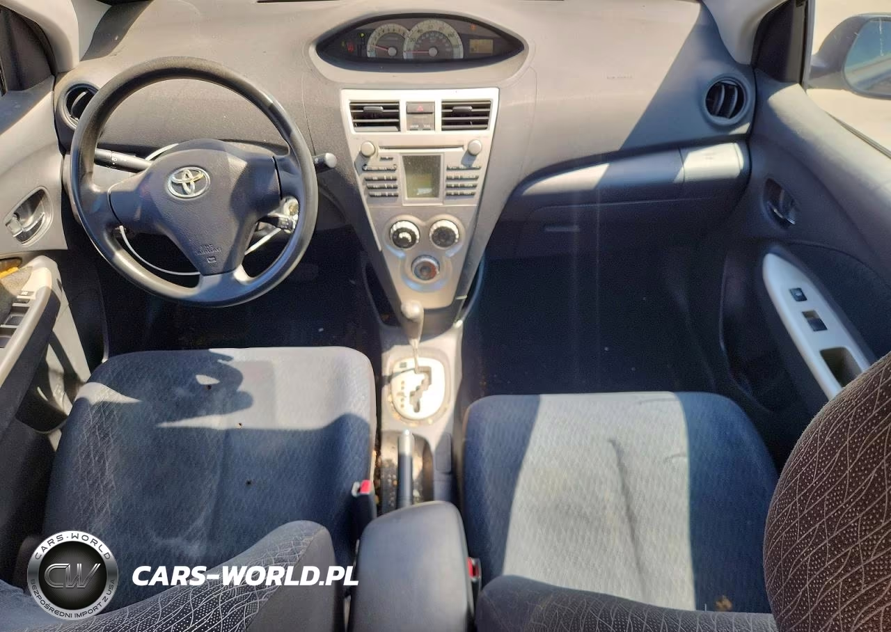 2008 Toyota Yaris Base VIN:JTDBT903X81283690 - 8