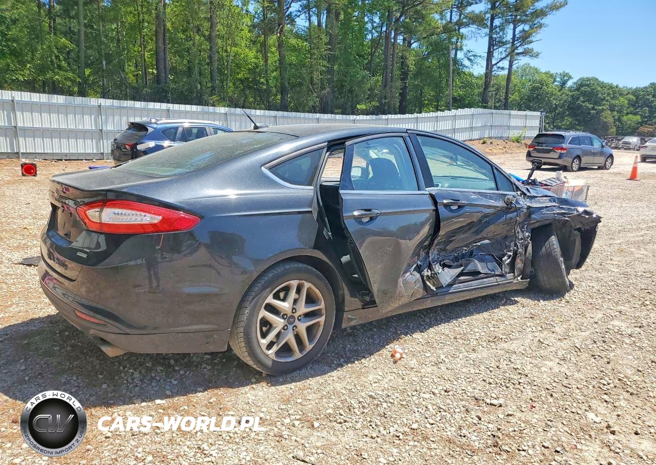 2014 Ford Fusion Se VIN:3FA6P0HD1ER349534 - 3