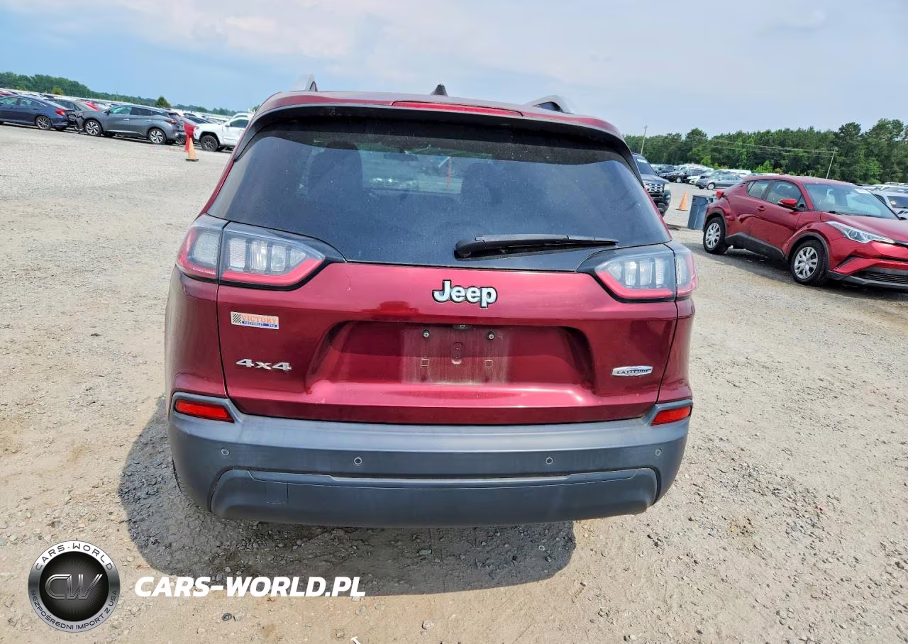 2019 Jeep Cherokee Latitude Plus VIN:1C4PJMLB3KD341257 - 6