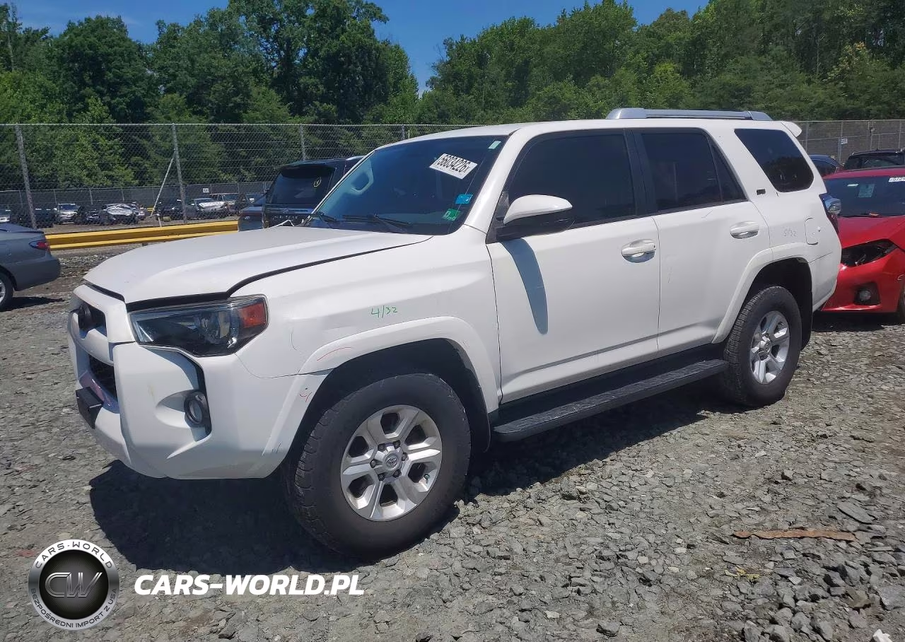 2015 Toyota 4Runner Sr5 – zdjęcie 1 z 13
