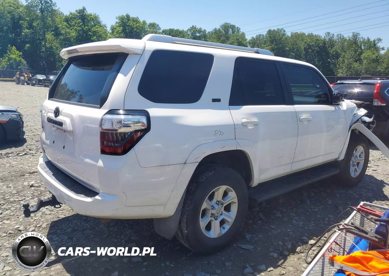 2015 Toyota 4Runner Sr5 VIN:JTEBU5JR6F5272714 - 3
