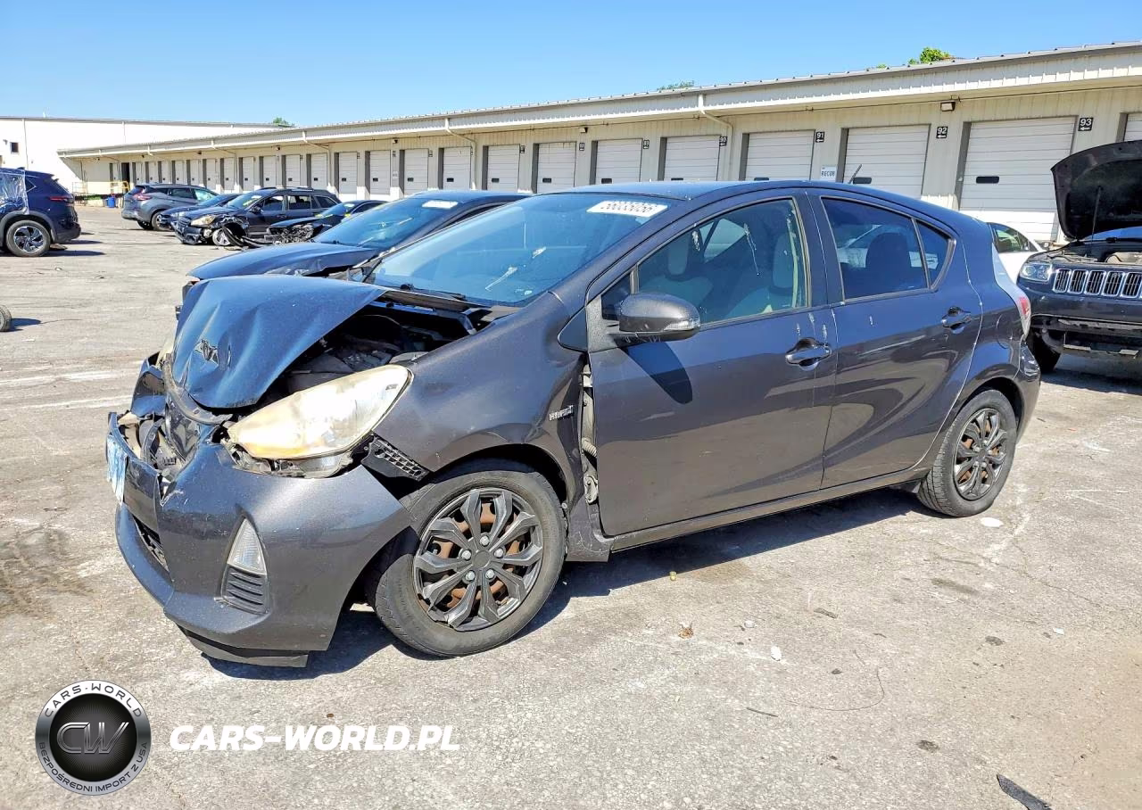 2013 Toyota Prius C – zdjęcie 1 z 12