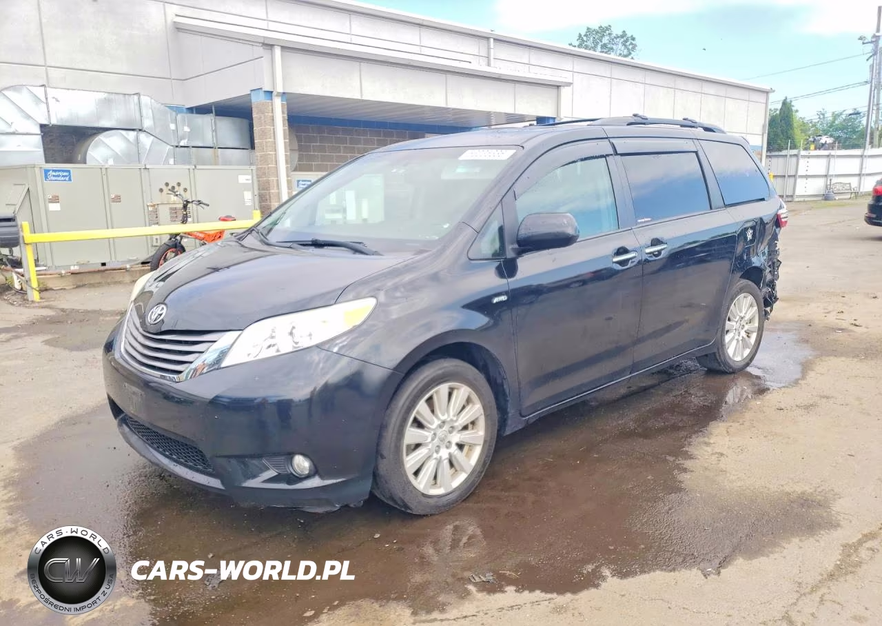 2017 Toyota Sienna Xle 7-Passenger – zdjęcie 1 z 13