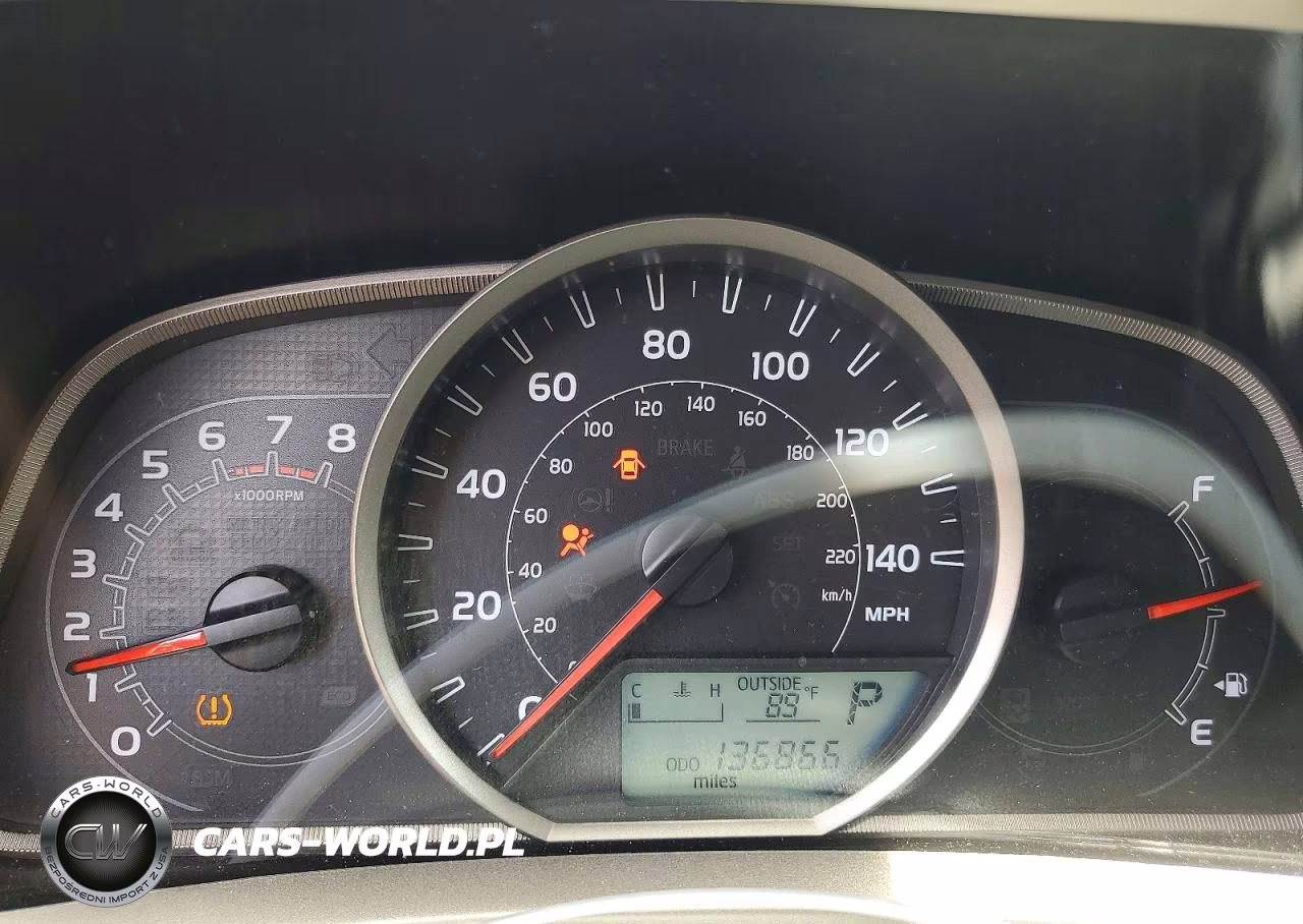 2013 Toyota Rav4 Xle VIN:2T3RFREV2DW086069 - 9