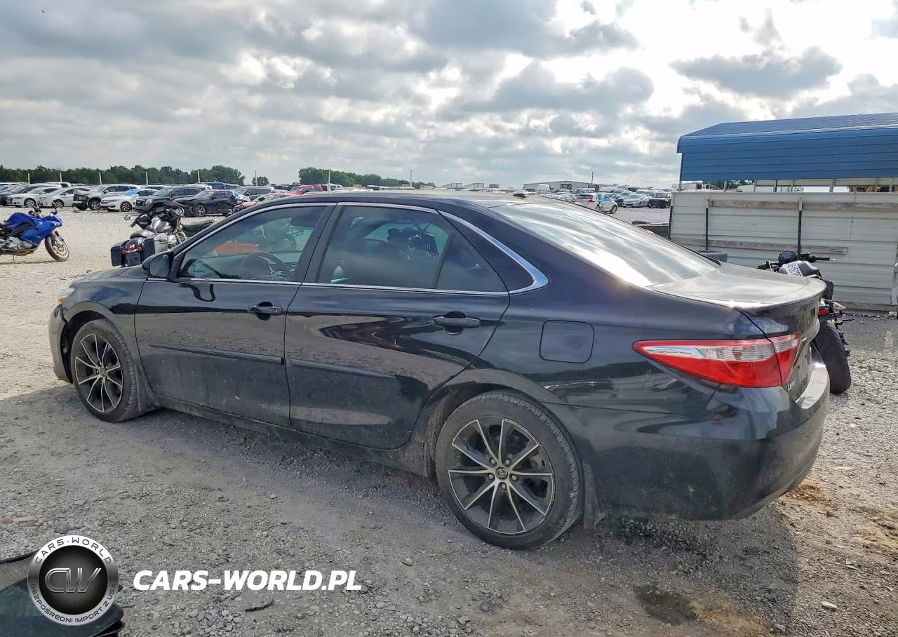 2015 Toyota Camry Xse VIN:4T1BF1FK3FU490565 - 2