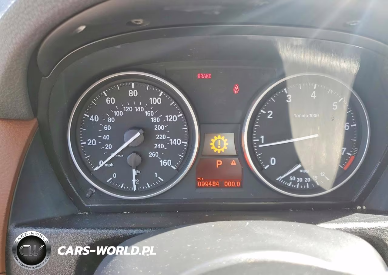 2015 BMW X1 xDrive28I VIN:WBAVL1C59FVY30740 - 9