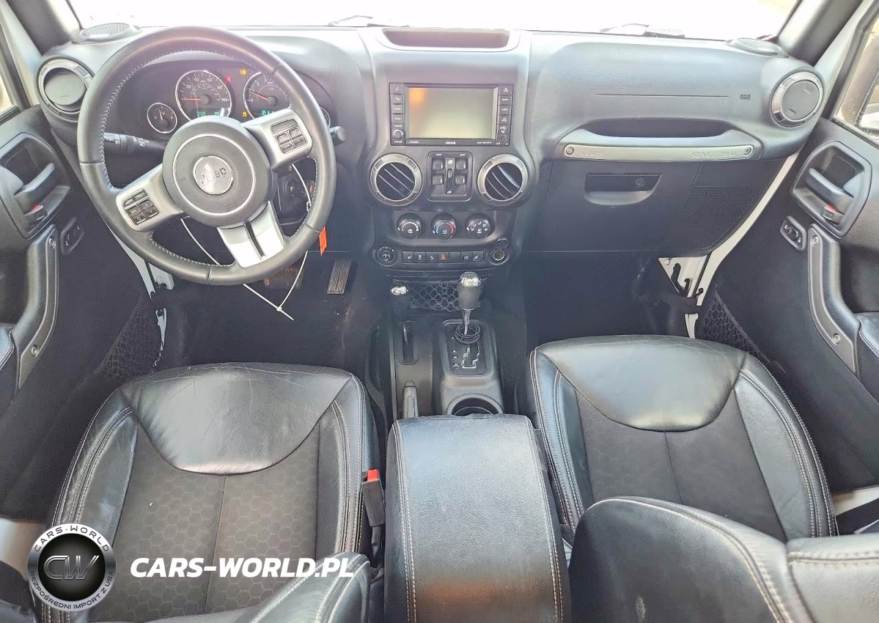 2018 Jeep Wrangler Unlimited Sport VIN:1C4BJWDG6JL862753 - 8