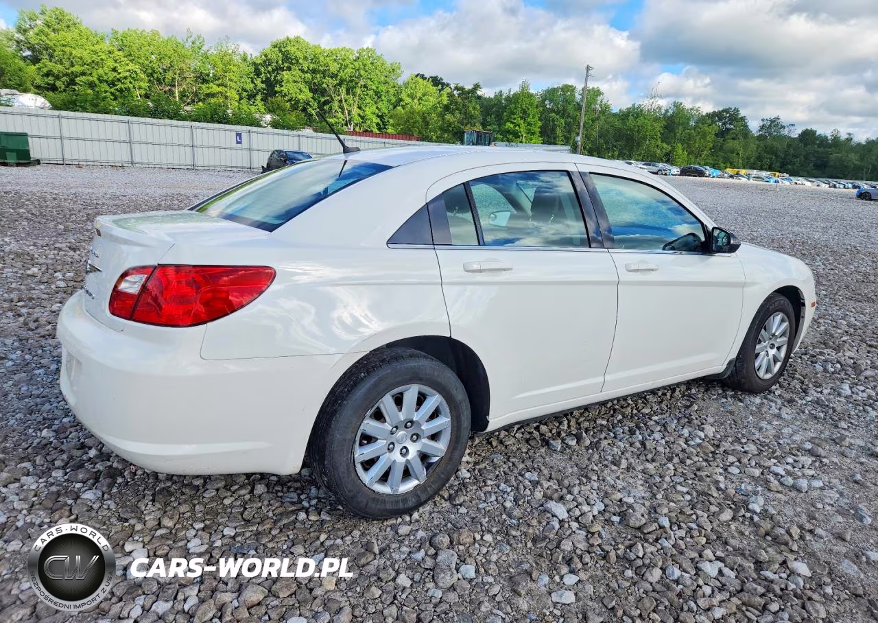2010 Chrysler Sebring Touring VIN:1C3CC4FB1AN140443 - 3