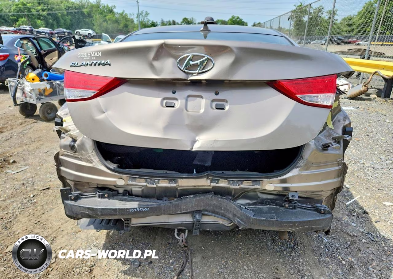2013 Hyundai Elantra Gls VIN:5NPDH4AE9DH444482 - 6