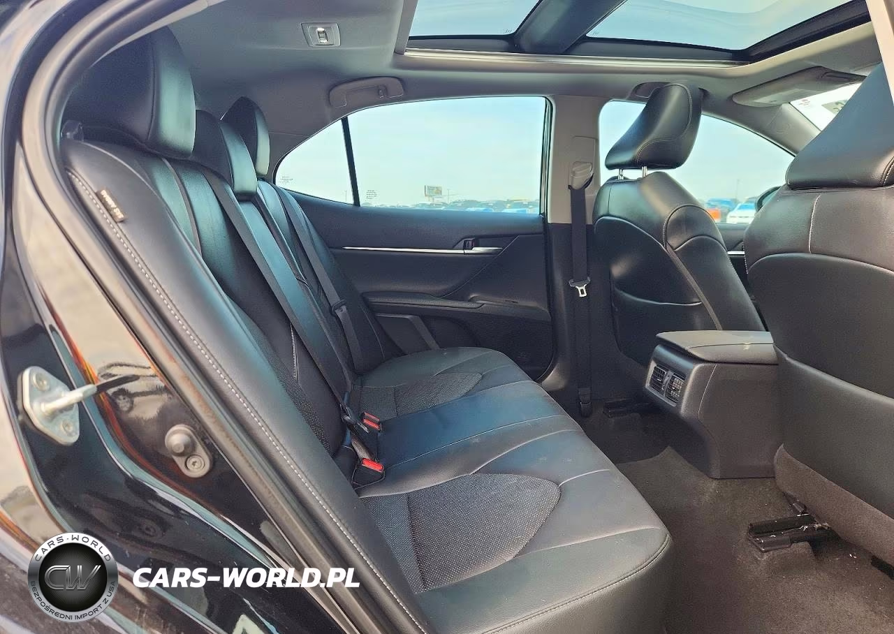 2021 Toyota Camry Xse VIN:4T1K61AKXMU519595 - 10