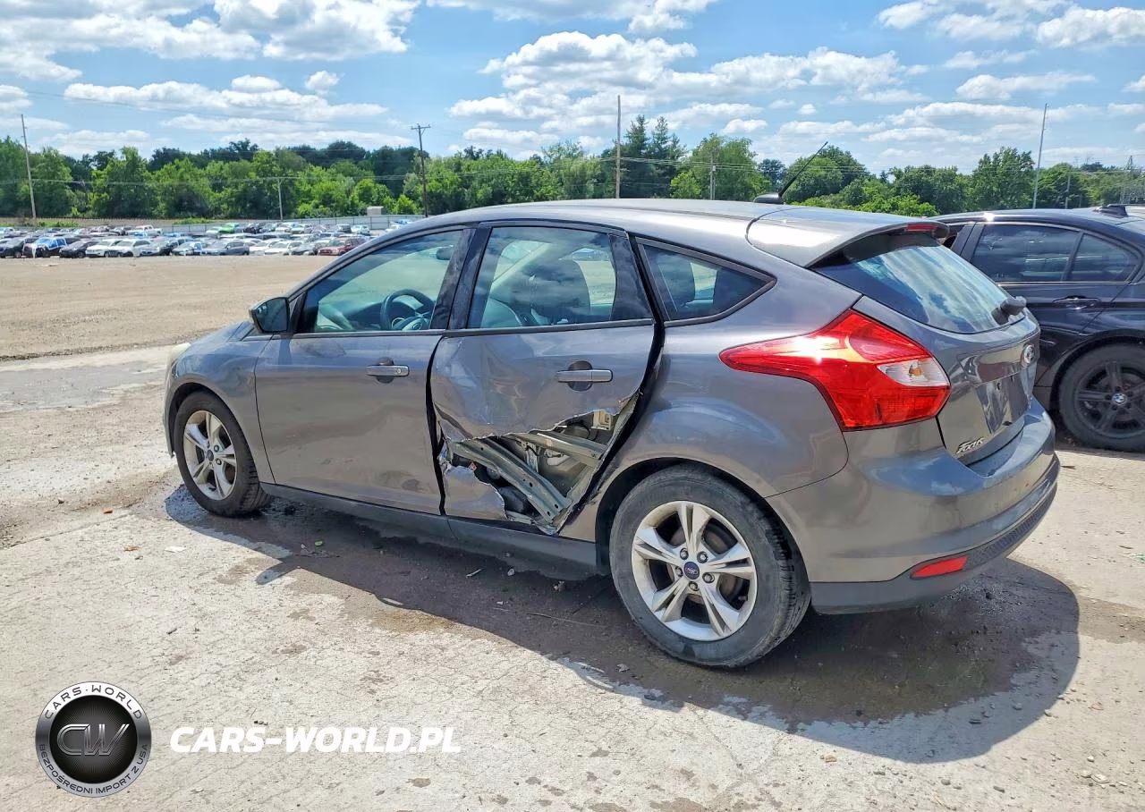 2014 Ford Focus Se VIN:1FADP3K22EL410775 - 2