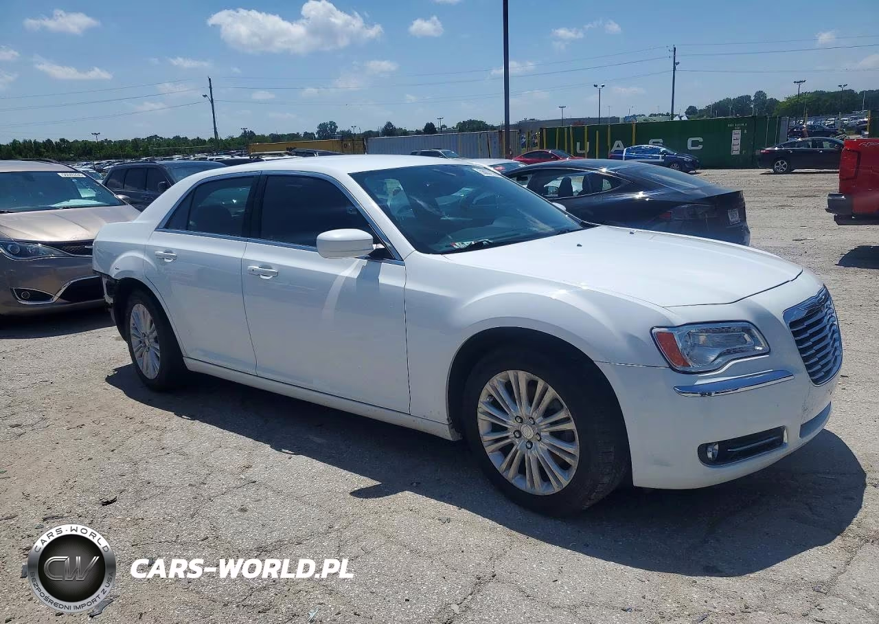 2014 Chrysler 300 VIN:2C3CCARGXEH149226 - 4