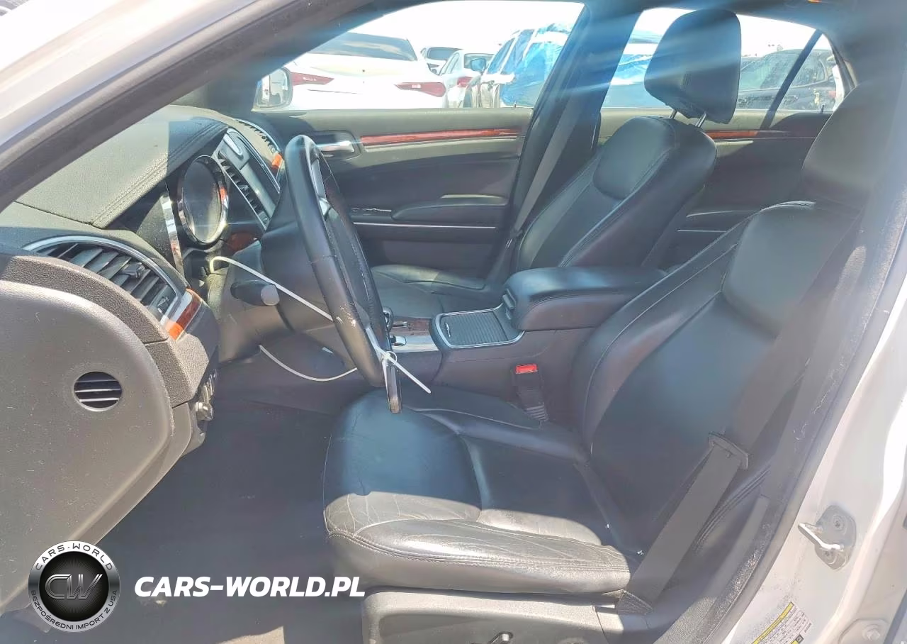 2014 Chrysler 300 VIN:2C3CCARGXEH149226 - 7