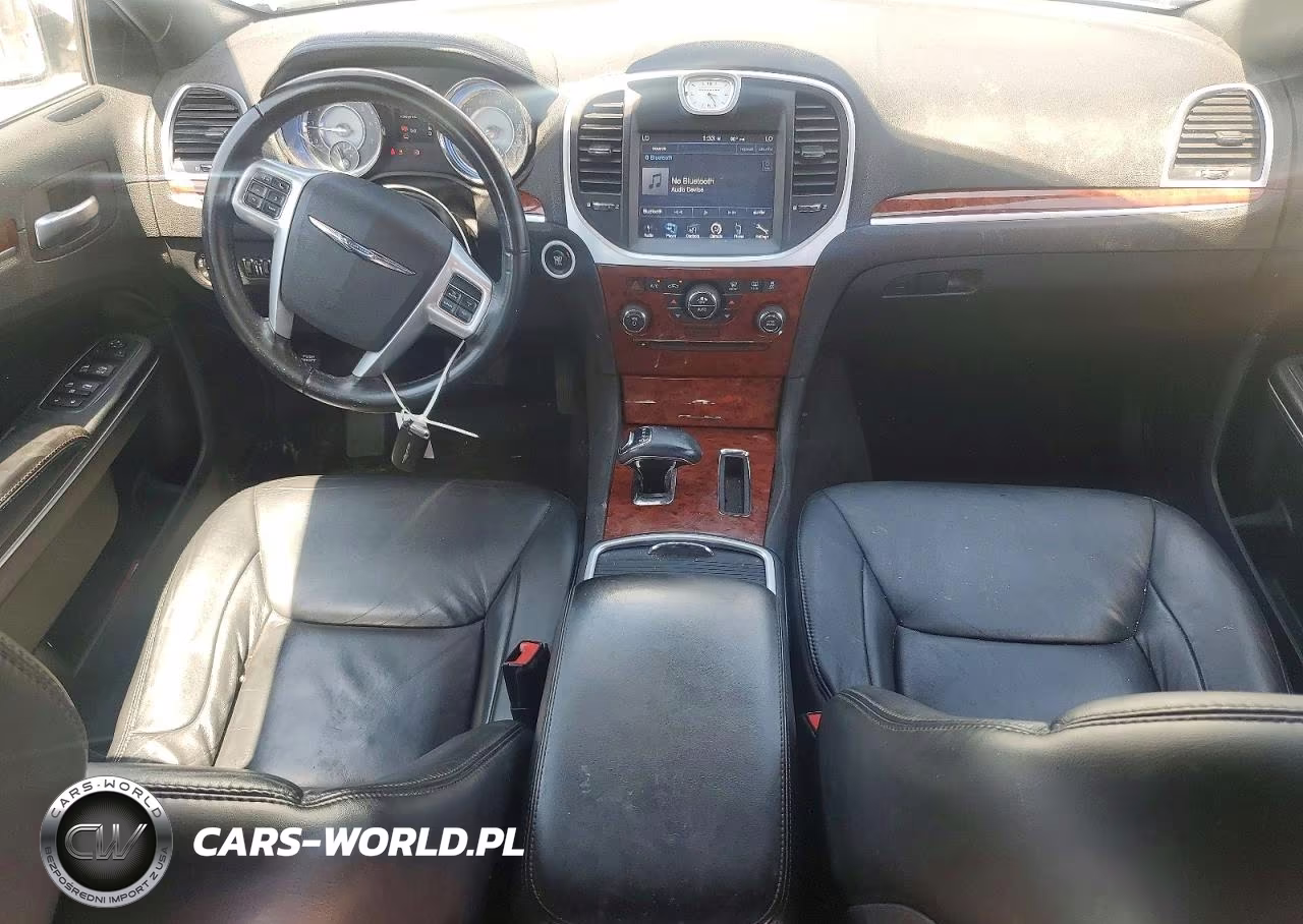 2014 Chrysler 300 VIN:2C3CCARGXEH149226 - 8
