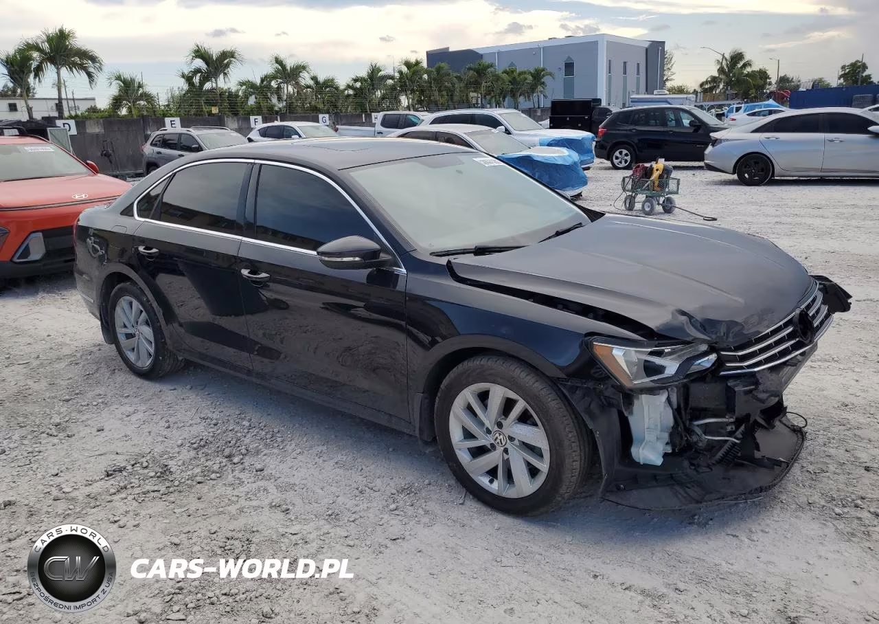 2018 Volkswagen Passat Se VIN:1VWBA7A32JC028354 - 4
