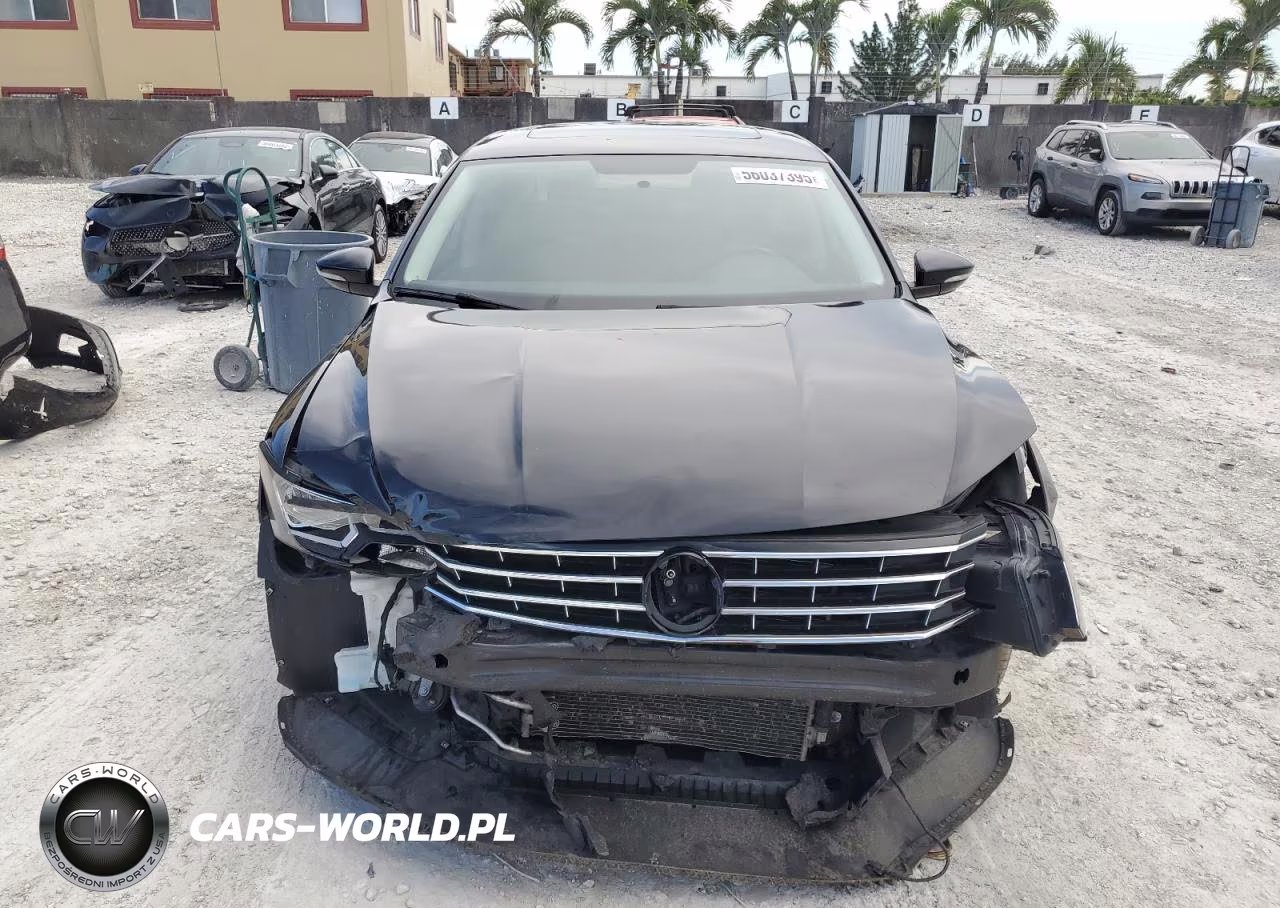 2018 Volkswagen Passat Se VIN:1VWBA7A32JC028354 - 5