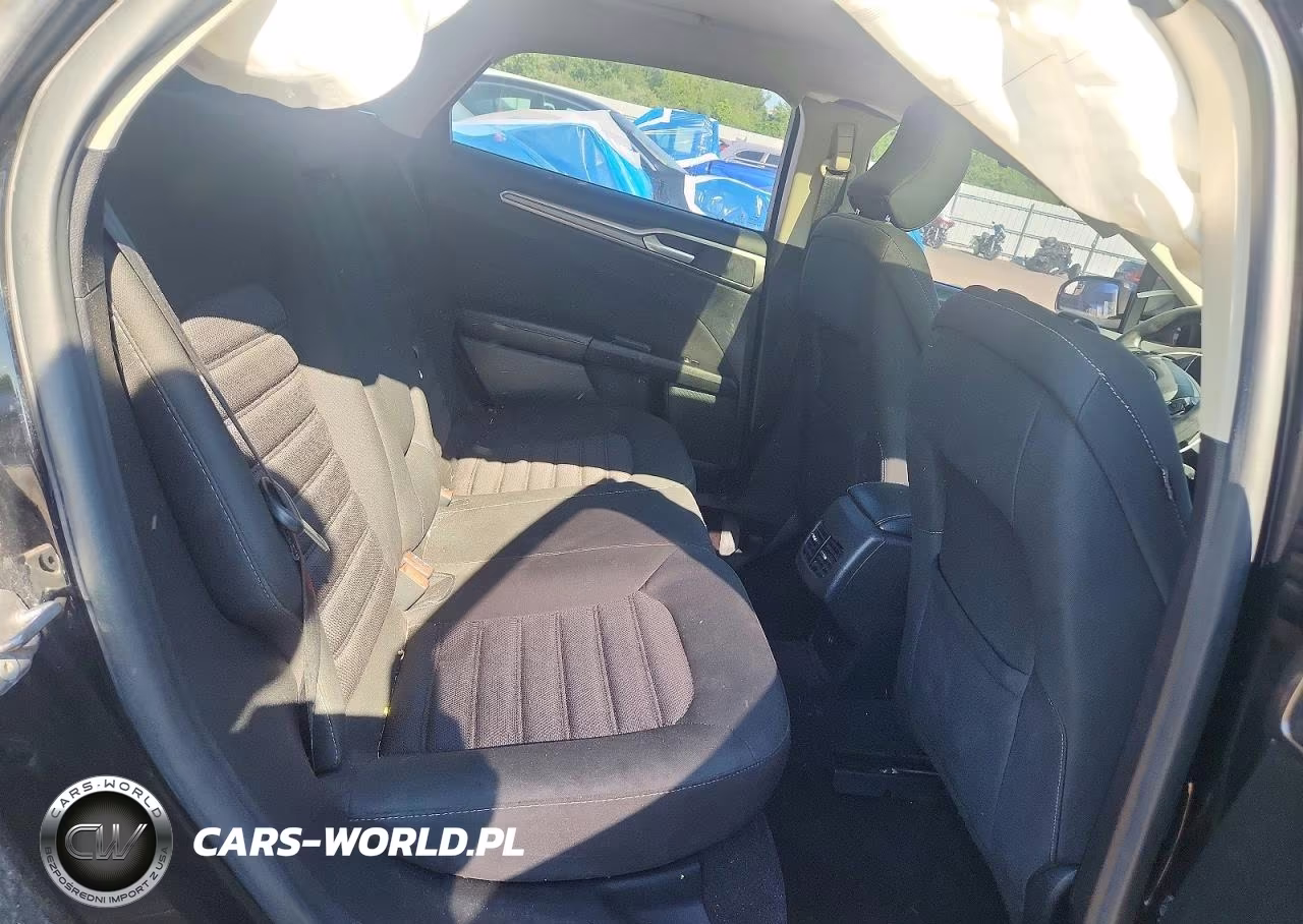 2017 Ford Fusion Se VIN:3FA6P0HD3HR129347 - 10