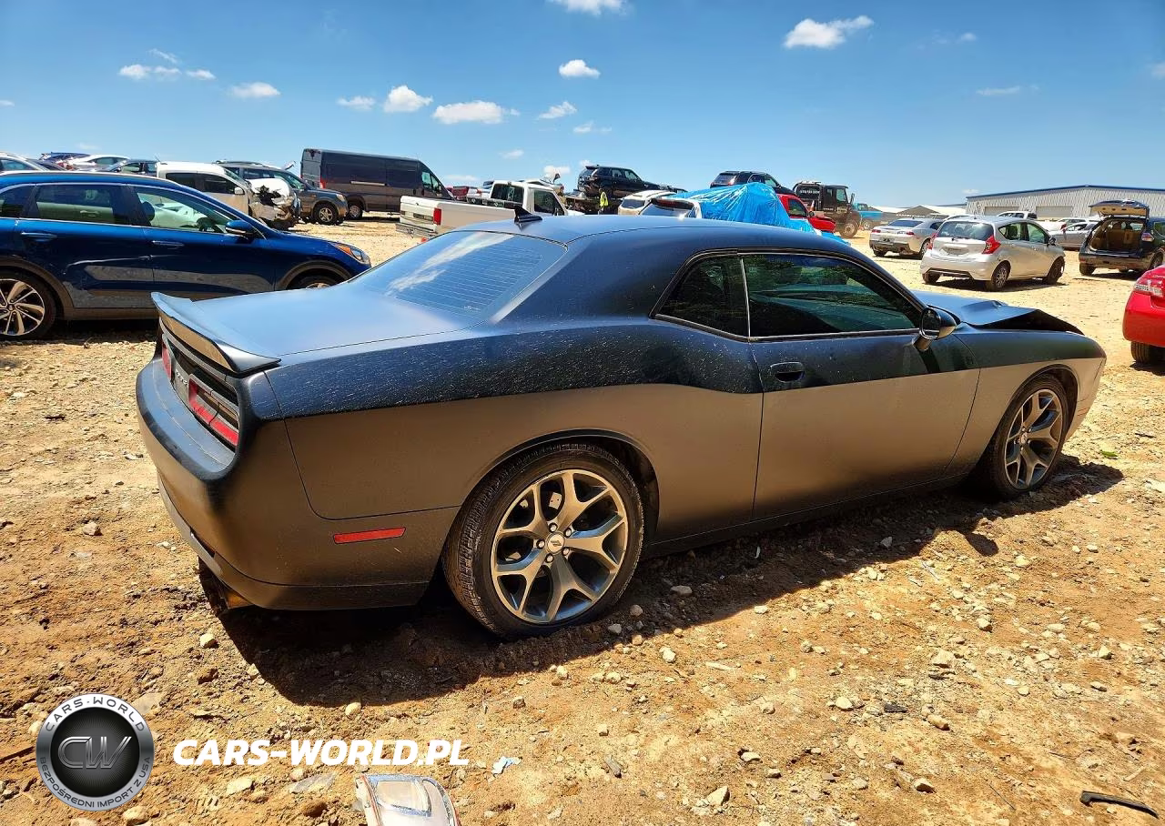 2015 Dodge Challenger Sxt Plus VIN:2C3CDZBG5FH913992 - 3