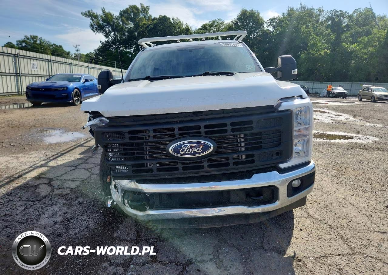 2023 Ford F250 Super Duty VIN:1FT7W2AA4PEC92636 - 5
